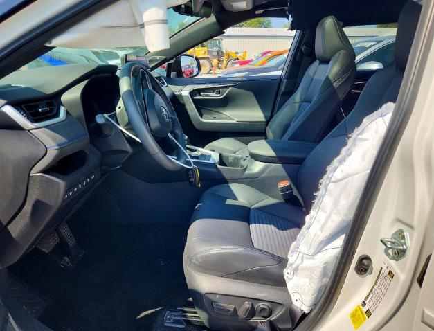 Photo 7 from auction – 2024 TOYOTA RAV4 with VIN 2T3E6RFV3RW076574