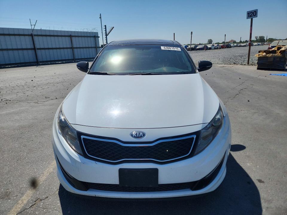 Photo 5 from auction – 2013 KIA OPTIMA with VIN 5XXGR4A62DG117520