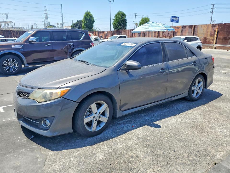 TOYOTA CAMRY 2014 with VIN 4T1BF1FK9EU467645 - Photo from auction