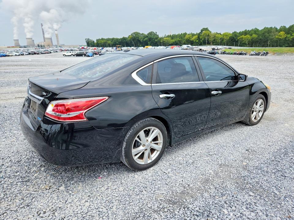 Photo 3 from auction – 2013 NISSAN ALTIMA with VIN 1N4AL3AP1DC200632