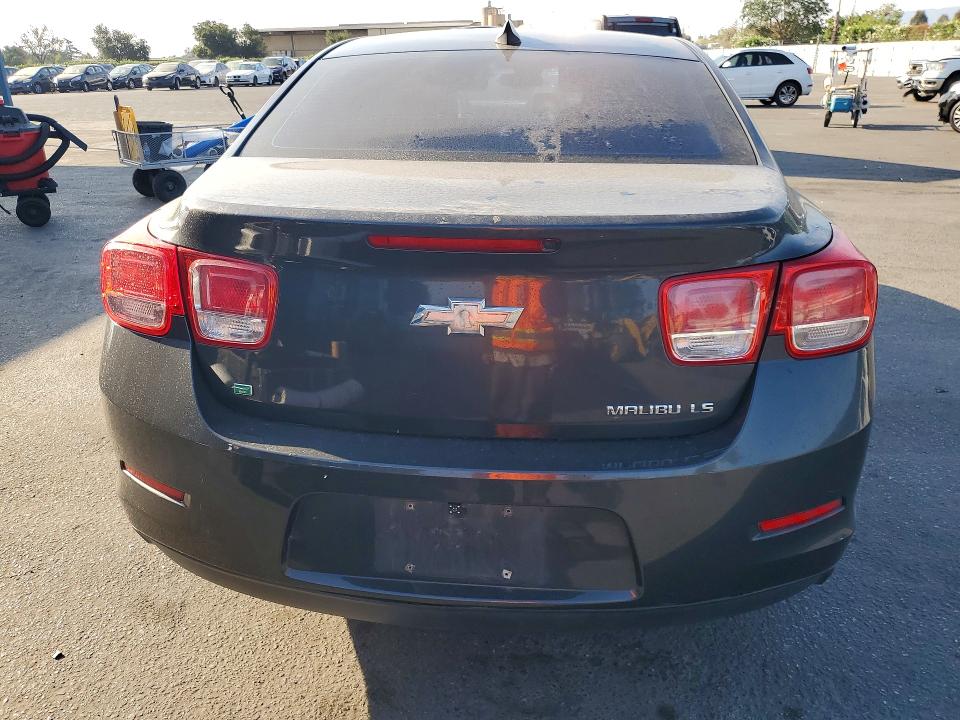 Photo 6 from auction – 2015 CHEVROLET MALIBU with VIN 1G11B5SL5FF241313