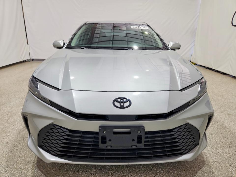 Photo 5 from auction – 2025 TOYOTA CAMRY with VIN 4T1DAACK3SU065997