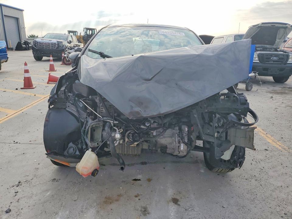 Photo 5 from auction – 2019 FORD FIESTA with VIN 3FADP4EJ4KM147207