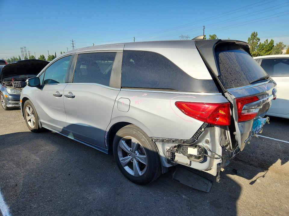 Photo 2 from auction – 2019 HONDA ODYSSEY with VIN 5FNRL6H5XKB095916