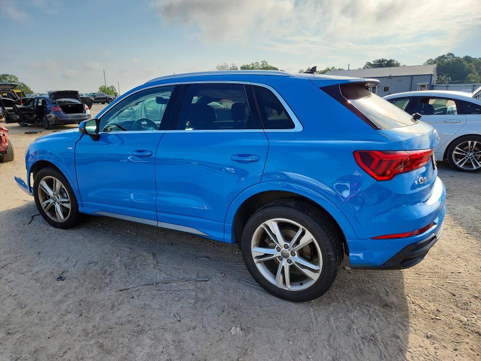 صورة رقم 2 من المزاد - 2020 AUDI Q3 مع VIN WA1EECF35L1028640