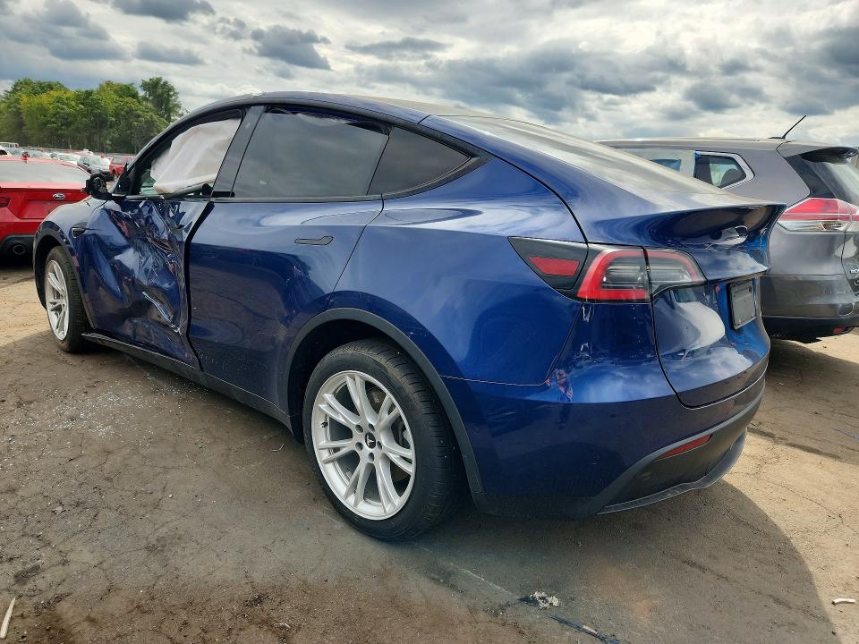 Photo 2 from auction – 2020 TESLA MODEL Y with VIN 5YJYGDEE0LF045245