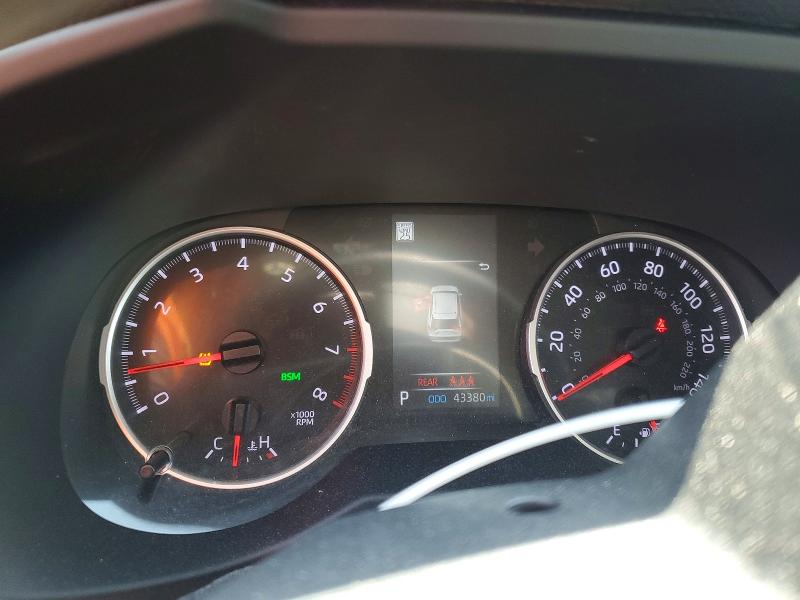 Photo 9 from auction – 2022 TOYOTA RAV4 with VIN 2T3P1RFV3NW315512