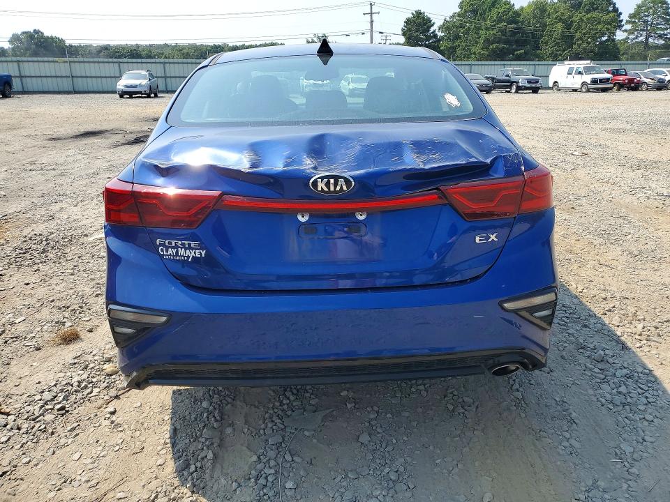 Photo 6 from auction – 2021 KIA FORTE with VIN 3KPF54AD9ME393417