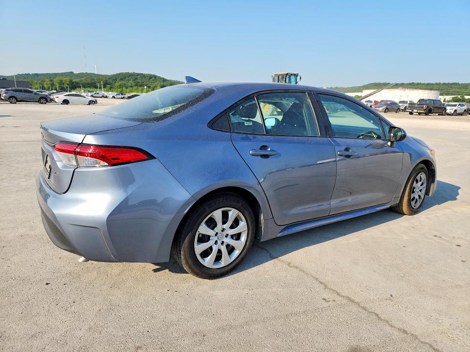 Photo 3 from auction – 2024 TOYOTA COROLLA with VIN 5YFB4MDE7RP146487