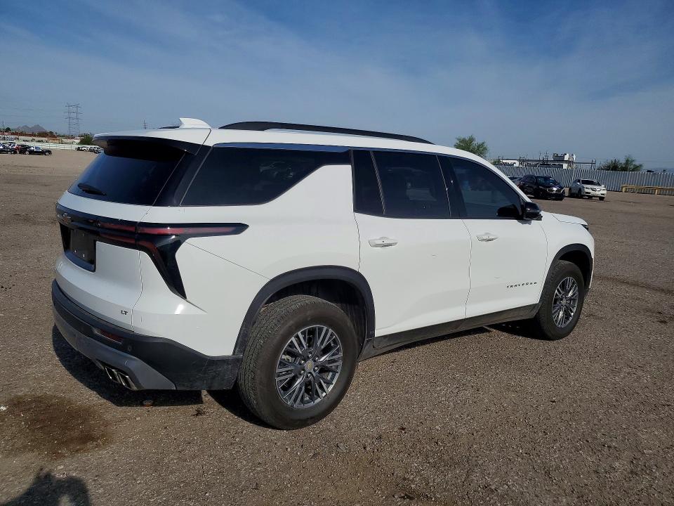 Photo 3 from auction – 2024 CHEVROLET TRAVERSE with VIN 1GNERGKS2RJ199327