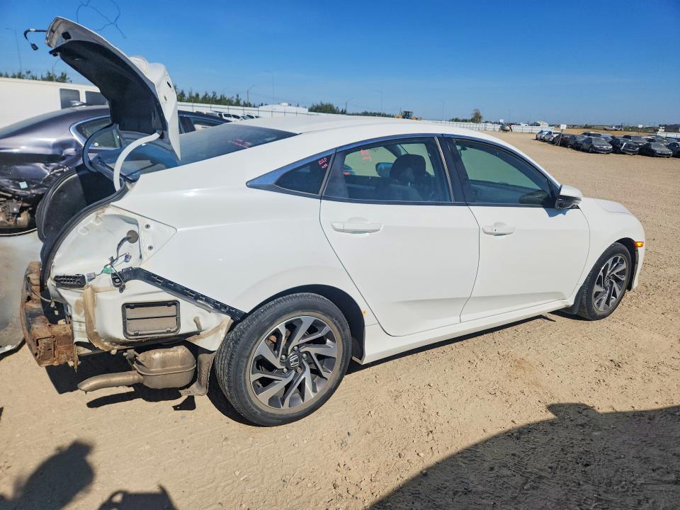 Photo 3 from auction – 2016 HONDA CIVIC with VIN 2HGFC2F74GH018574