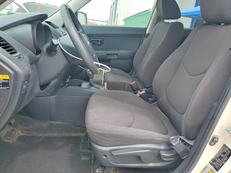 Photo 7 from auction – 2013 KIA SOUL with VIN KNDJT2A57D7768069