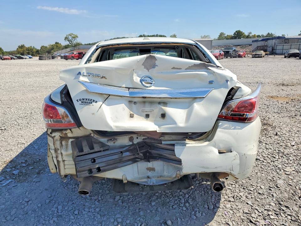 Photo 6 from auction – 2015 NISSAN ALTIMA with VIN 1N4AL3AP8FN355153