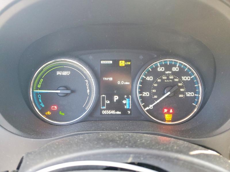 Photo 9 from auction – 2018 MITSUBISHI OUTLANDER with VIN JA4J24A55JZ028514