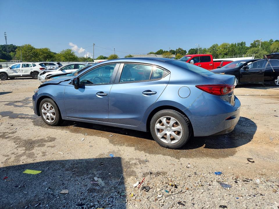 Photo 2 from auction – 2015 MAZDA 3 with VIN 3MZBM1U77FM148093