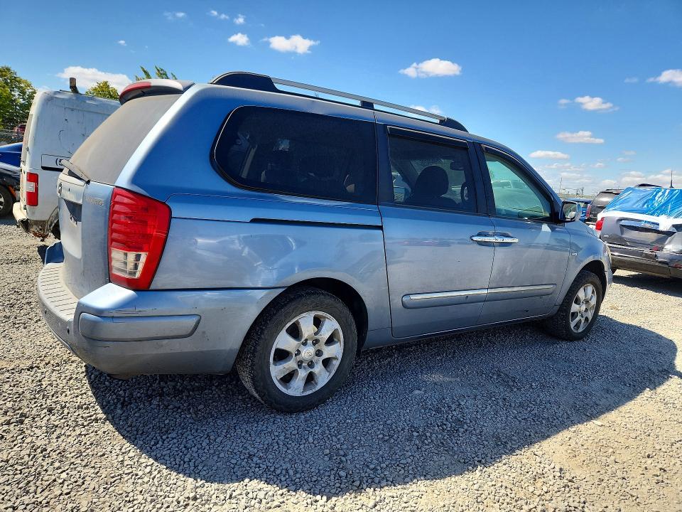Photo 3 from auction – 2007 HYUNDAI ENTOURAGE with VIN KNDMC233X76014246
