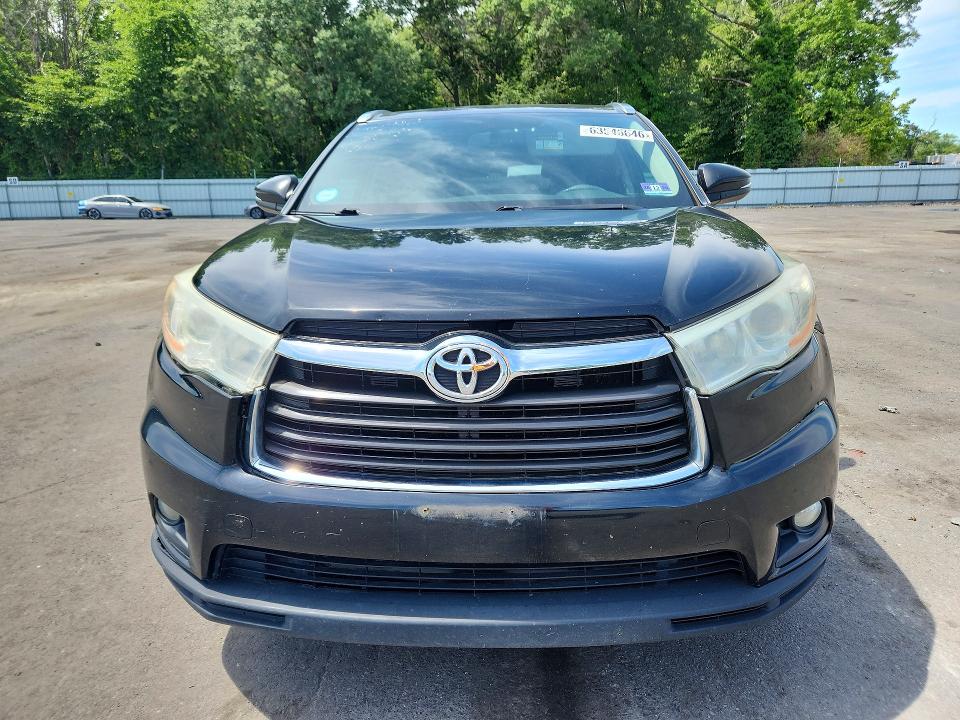 Photo 5 from auction – 2014 TOYOTA HIGHLANDER with VIN 5TDJKRFH0ES035920