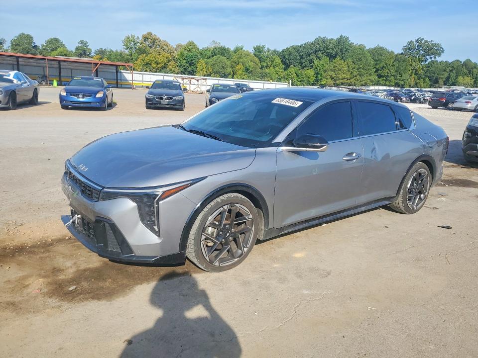 Zdjęcie 1 z aukcji – 2025 KIA K4 z VIN 3KPFW4DE0SE117108