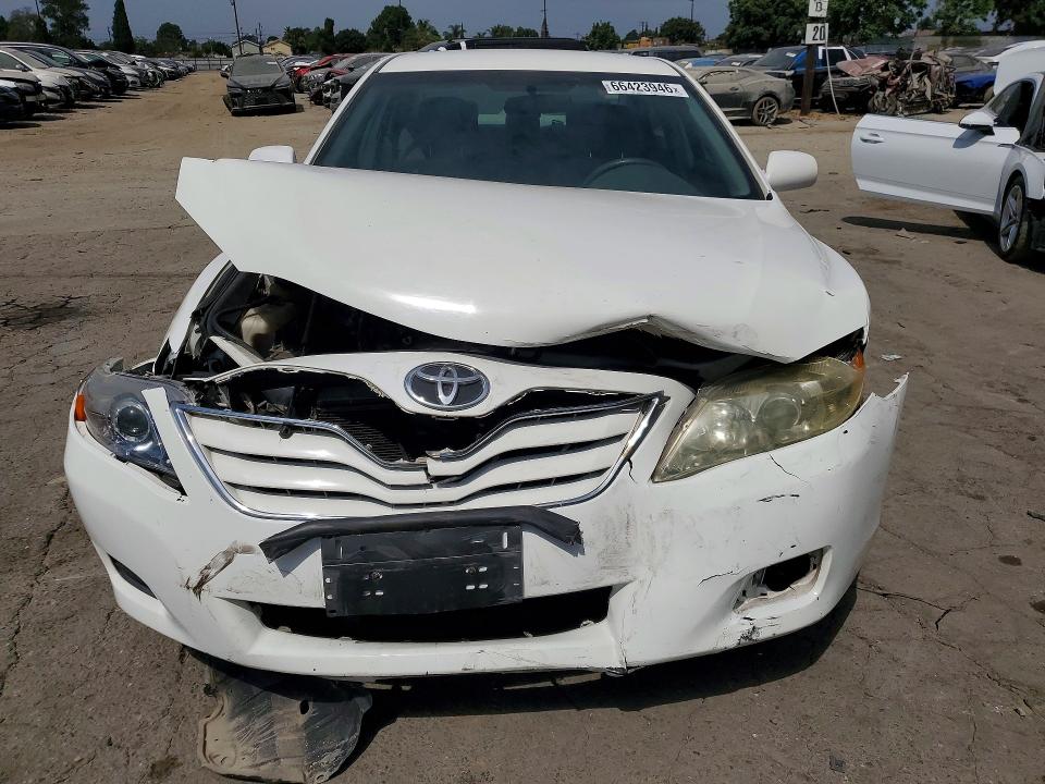 Zdjęcie 5 z aukcji – 2011 TOYOTA CAMRY z VIN 4T1BF3EK7BU669957