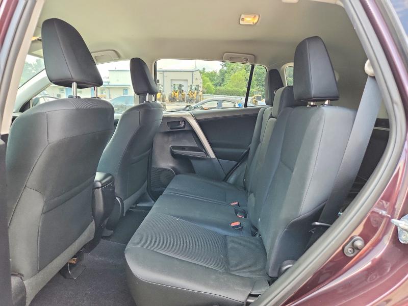Photo 11 from auction – 2016 TOYOTA RAV4 with VIN 2T3BFREV7GW524705