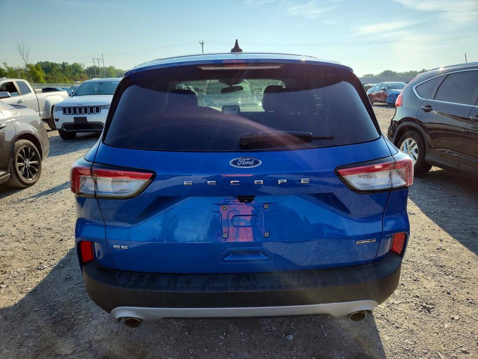 Photo 6 from auction – 2021 FORD ESCAPE with VIN 1FMCU9BZ2MUA23808
