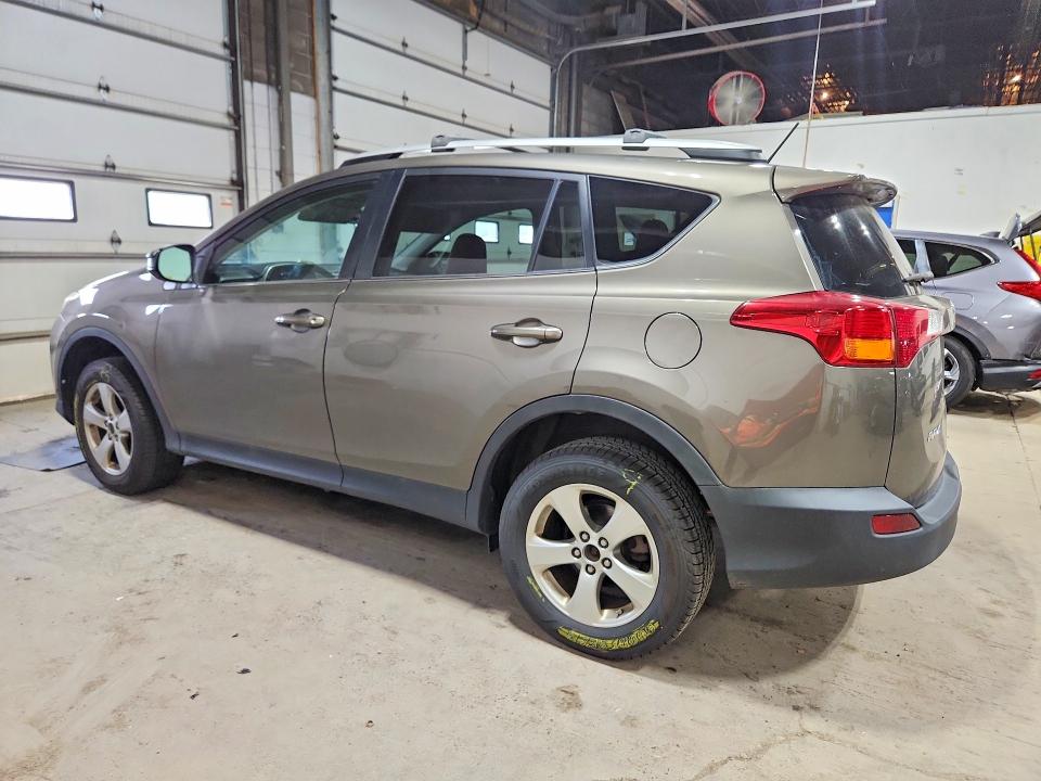 Photo 2 from auction – 2013 TOYOTA RAV4 with VIN 2T3BFREV6DW096413