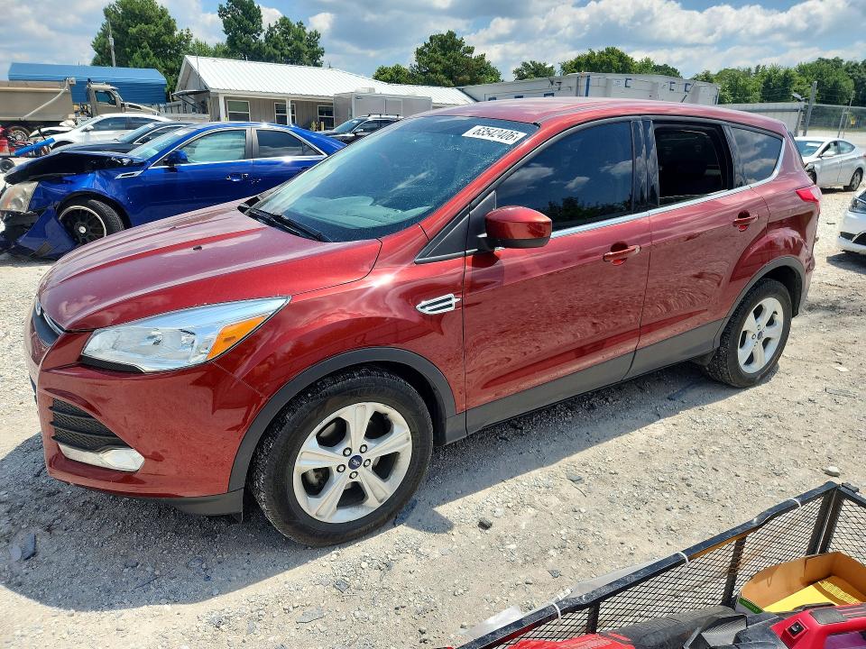 FORD ESCAPE 2016 with VIN 1FMCU0GX0GUB94208 - Photo from auction