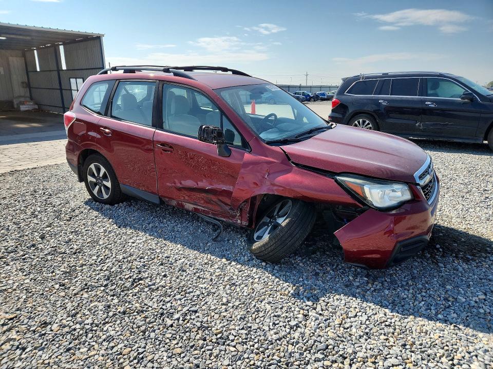 Photo 4 from auction – 2017 SUBARU FORESTER with VIN JF2SJABC4HH530232