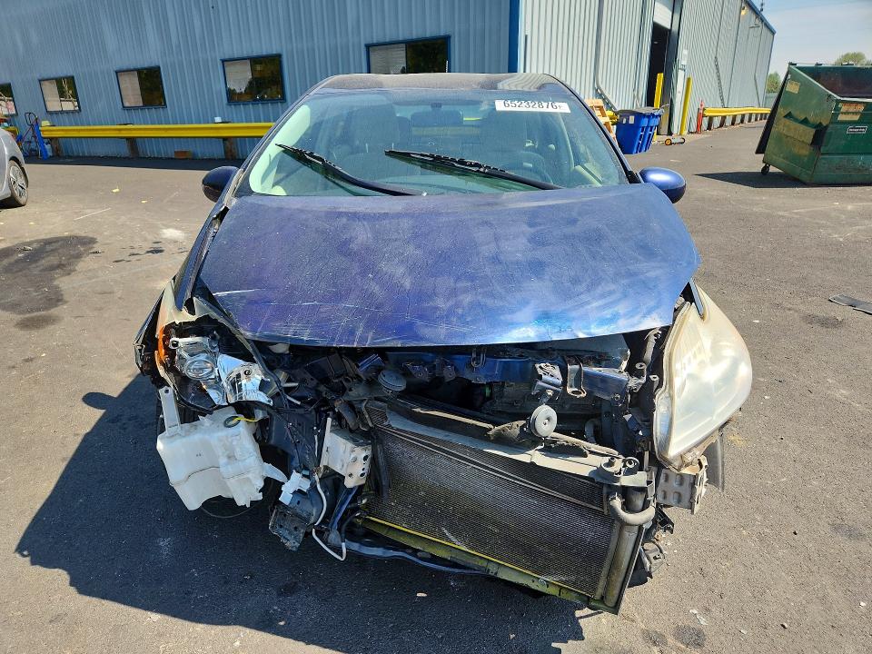 Photo 5 from auction – 2012 TOYOTA PRIUS with VIN JTDKN3DU4C1523075