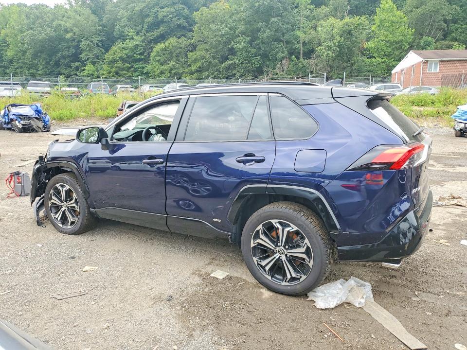 Photo 2 from auction – 2025 TOYOTA RAV4 with VIN JTMFB3FV6SD249505