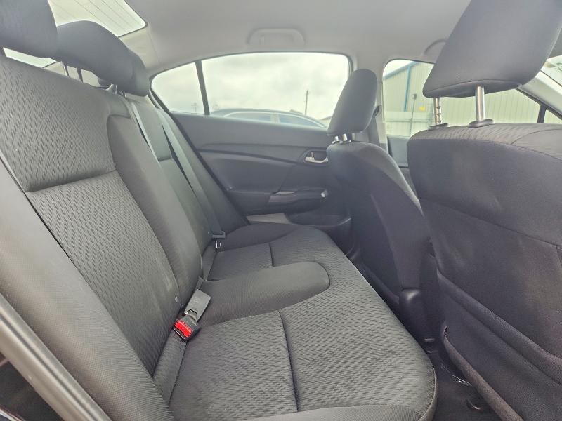 Photo 10 from auction – 2010 TOYOTA CAMRY with VIN 4T1BF3EK4AU061618