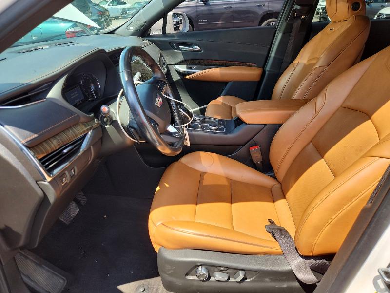Photo 7 from auction – 2020 CADILLAC XT4 with VIN 1GYFZDR4XLF005019