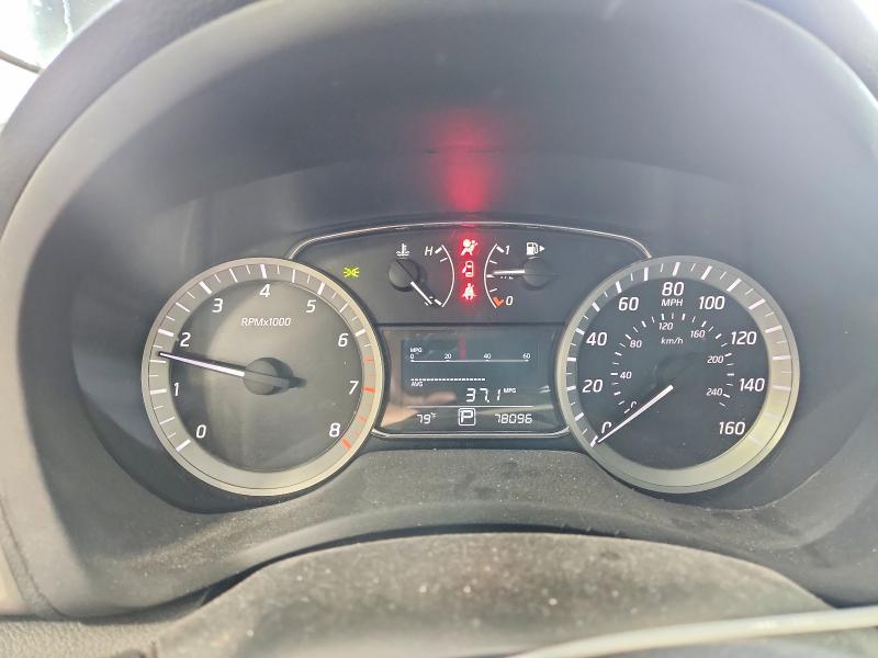 Photo 9 from auction – 2015 NISSAN SENTRA with VIN 3N1AB7AP0FL696313