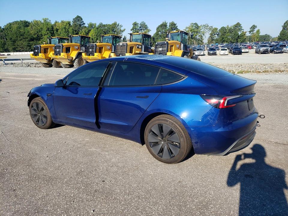 Снимка 2 от търг – 2026 TESLA MODEL 3 с VIN 5YJ3E1EA0TF140917