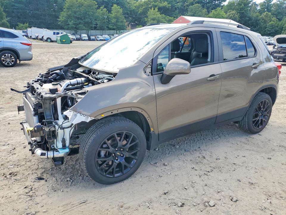 CHEVROLET TRAX 2022 with VIN KL7CJPSM0NB530111 - Photo from auction