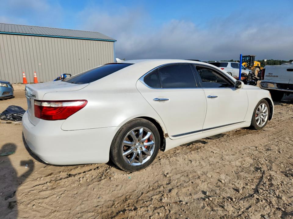 Photo 3 from auction – 2007 LEXUS LS with VIN JTHBL46F375018376