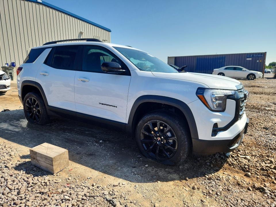 Photo 4 from auction – 2026 GMC TERRAIN with VIN 3GKALUEG4TL510081