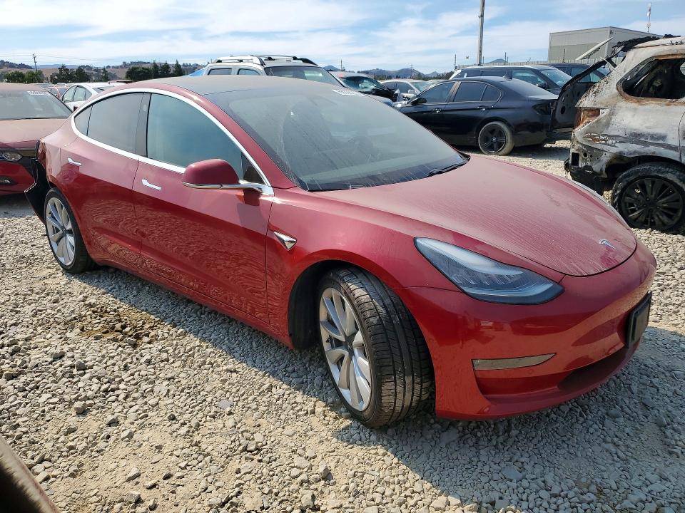 Photo 4 from auction – 2019 TESLA MODEL 3 with VIN 5YJ3E1EA5KF314544