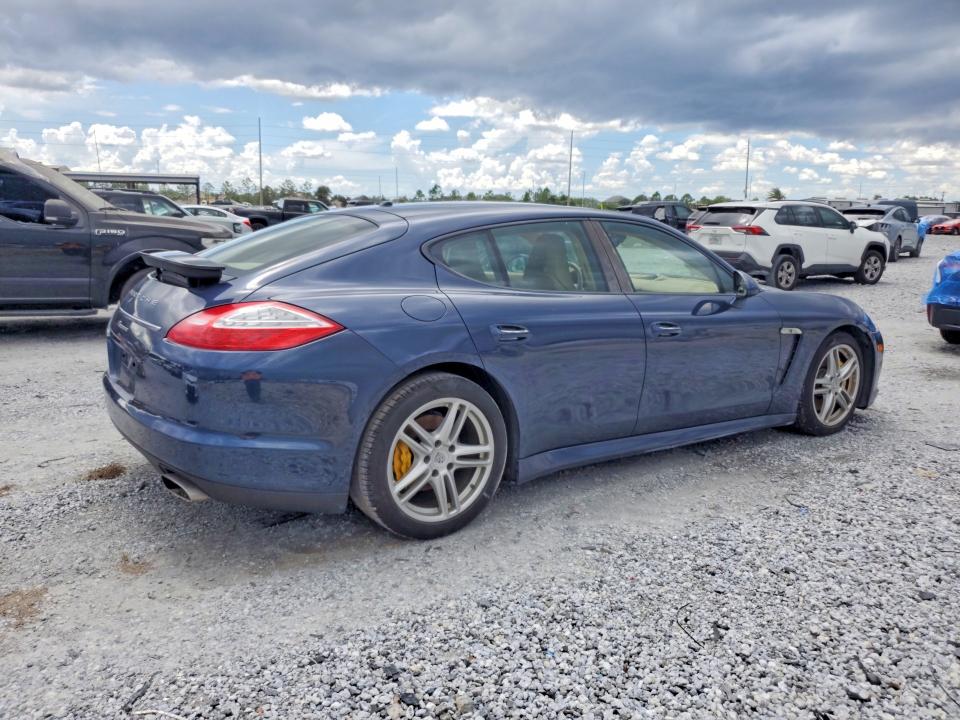Photo 3 from auction – 2013 PORSCHE PANAMERA with VIN WP0AA2A76DL010237
