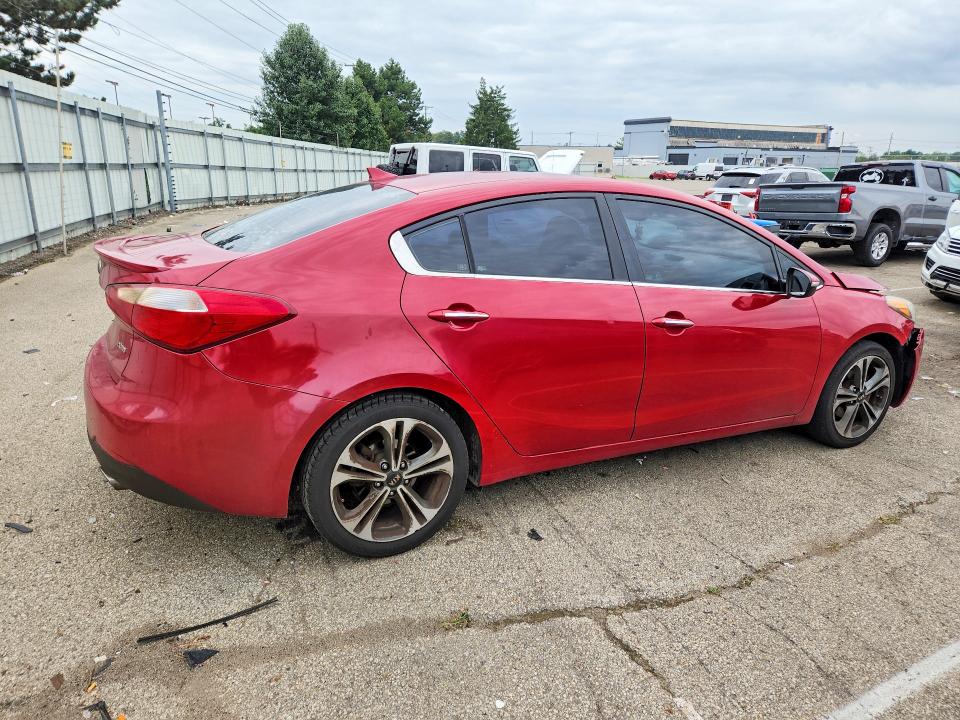 Photo 3 from auction – 2016 KIA FORTE with VIN KNAFZ4A84G5470358