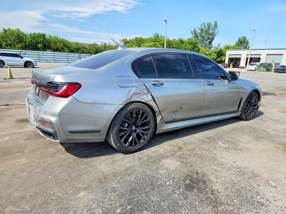 Photo 3 from auction – 2020 BMW 750 with VIN WBA7U2C08LGJ59982