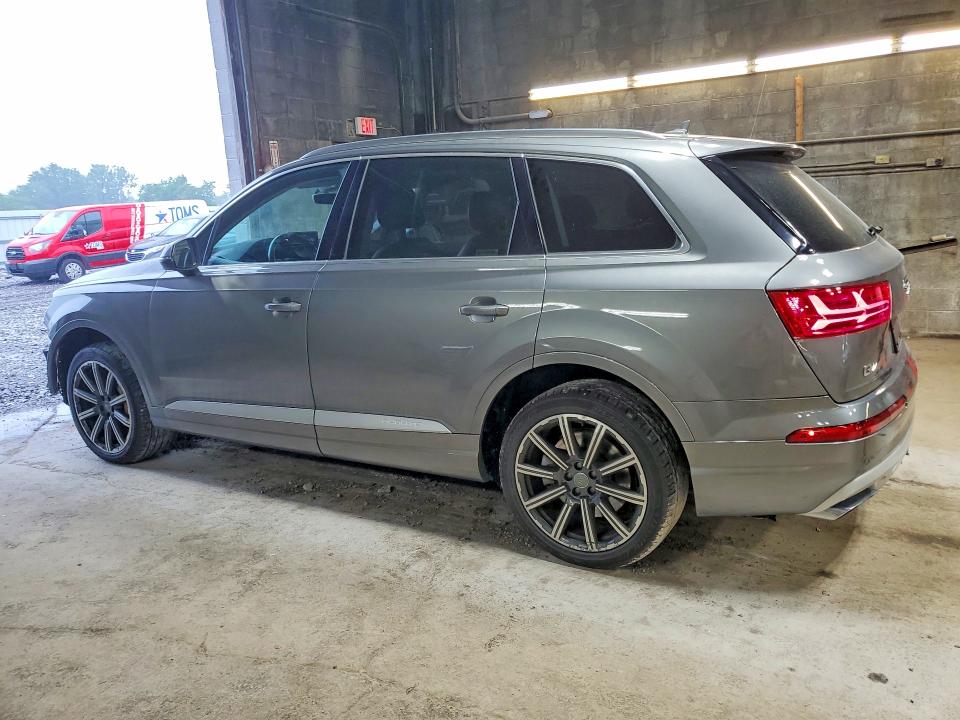 صورة رقم 2 من المزاد - 2017 AUDI Q7 مع VIN WA1LAAF73HD004529