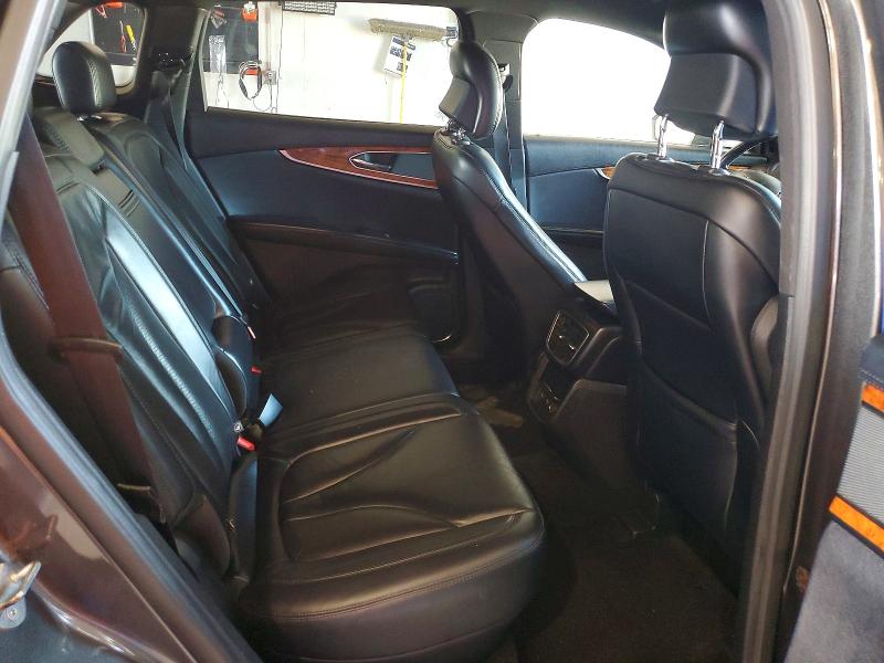 Снимка 11 от търг – 2018 LINCOLN MKX с VIN 2LMPJ6KR5JBL26385