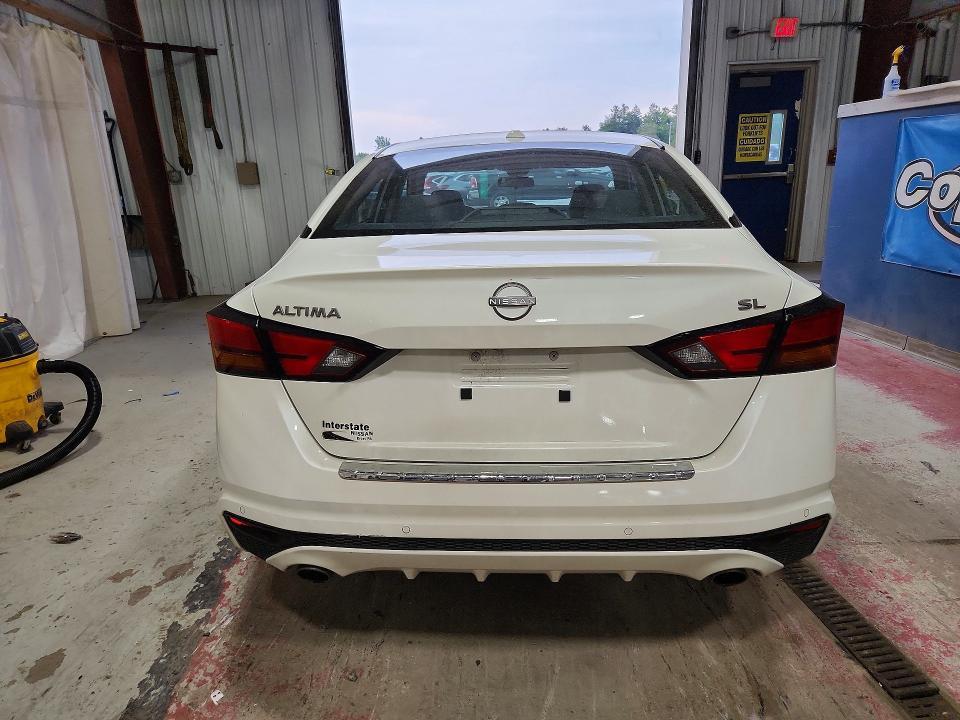 Photo 6 from auction – 2023 NISSAN ALTIMA with VIN 1N4BL4EV4PN356708