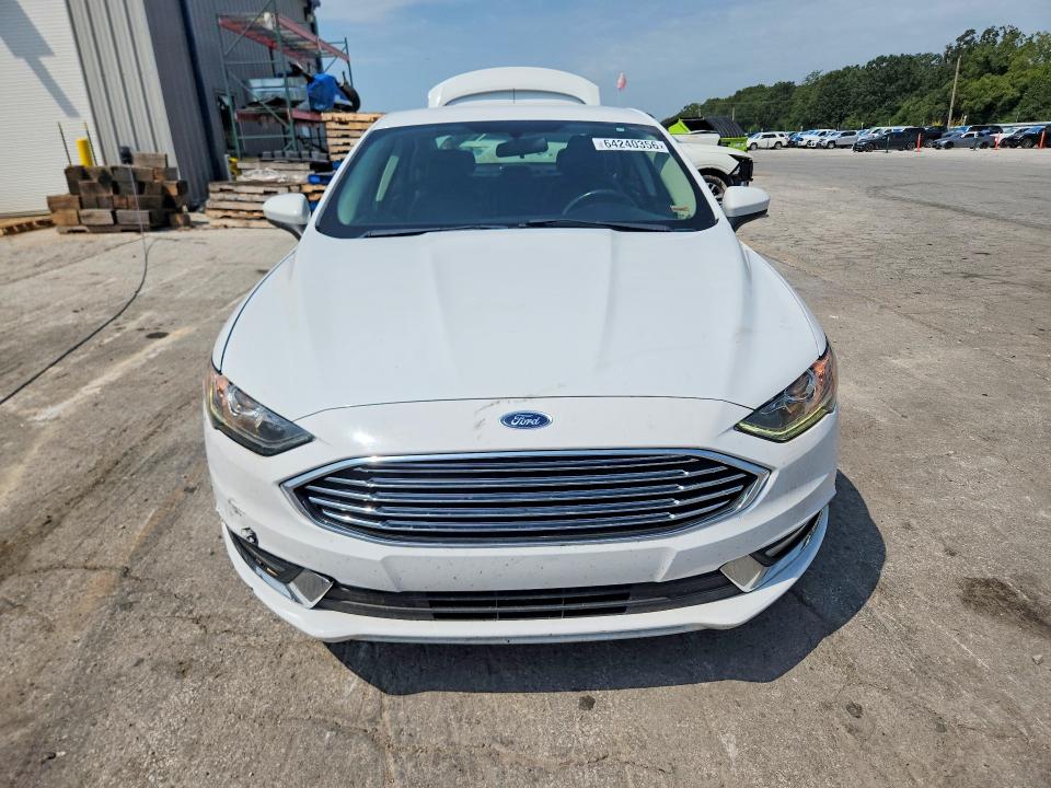 Photo 5 from auction – 2017 FORD FUSION with VIN 3FA6P0HD3HR221297