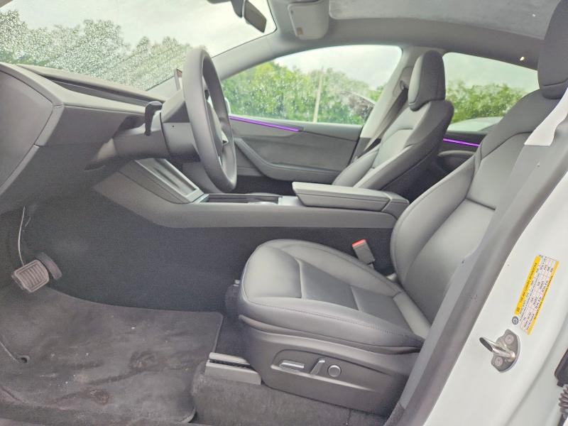Zdjęcie 7 z aukcji – 2026 TESLA MODEL Y z VIN 7SAYGDEE2TA391247