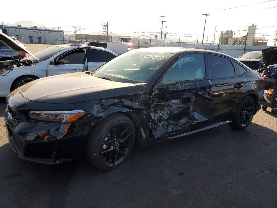 HONDA CIVIC 2025 z numerem VIN 2HGFE4F86SH327356 - Zdjęcie z aukcji