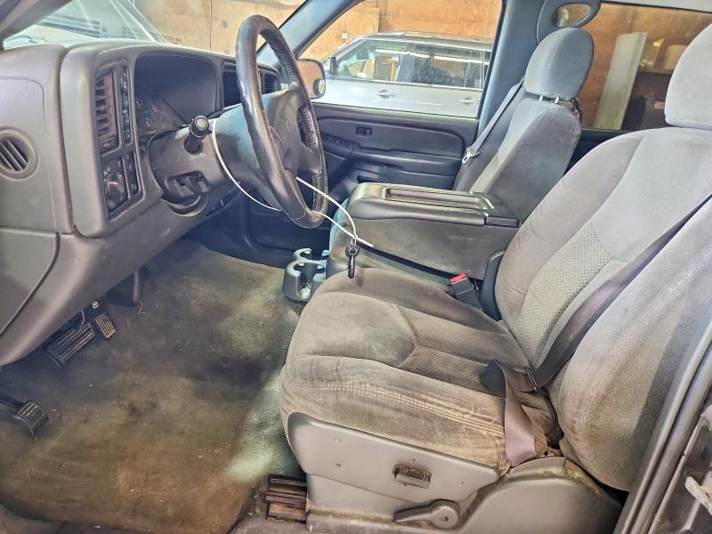 Photo 7 from auction – 2005 CHEVROLET SILVERADO with VIN 2GCEK13T551141606