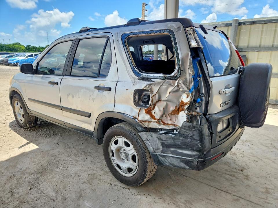 Photo 2 from auction – 2005 HONDA CR-V with VIN JHLRD68545C011090