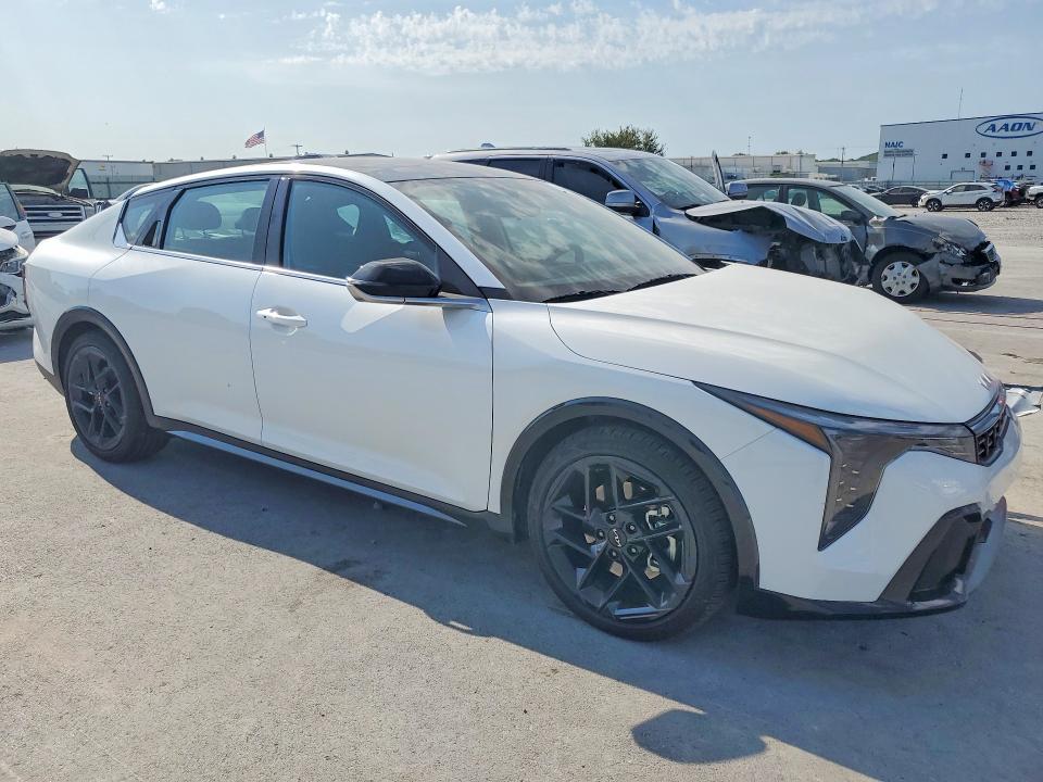 Photo 4 from auction – 2026 KIA K4 with VIN 3KPFW4DC3TE268556